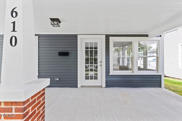 610 West Main Street, Greeneville, TN 37743