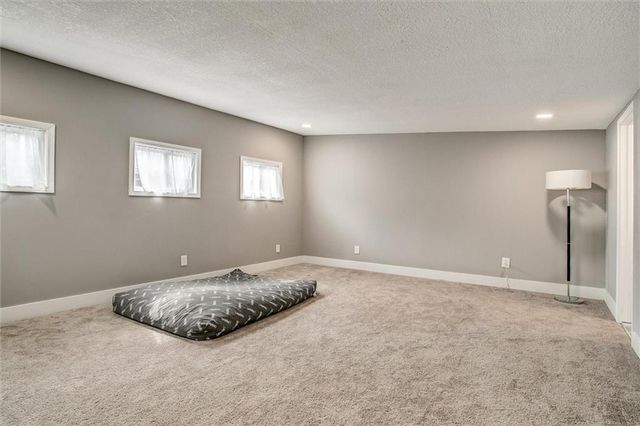 3416 S Benton Avenue, Kansas City, MO 64128