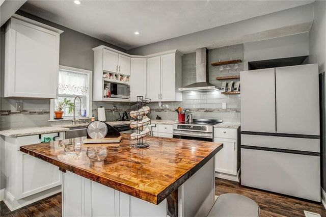 3416 S Benton Avenue, Kansas City, MO 64128