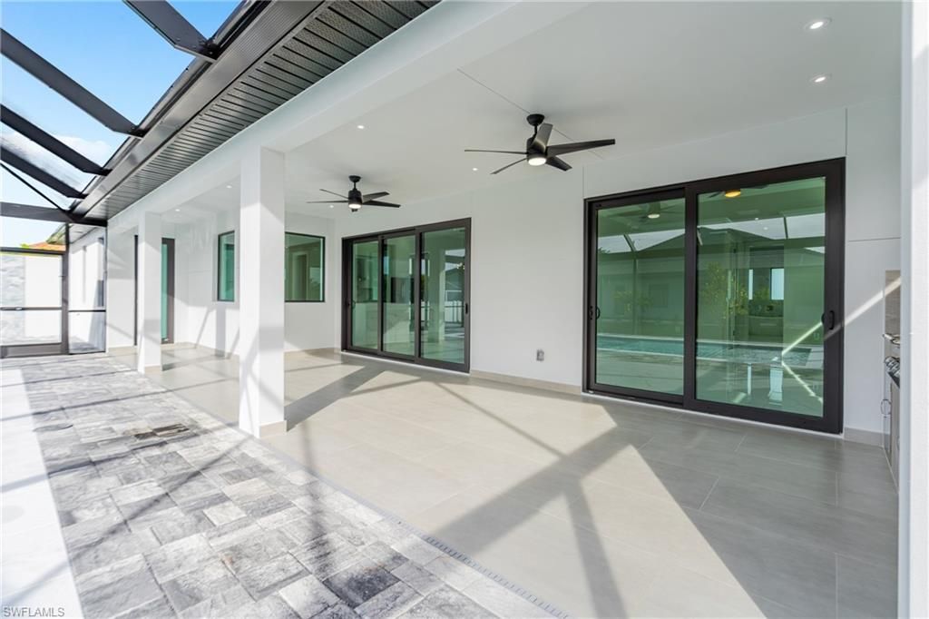 Image 35 of property listing at 2100 SW 26th ST, Cape Coral, FL 33914