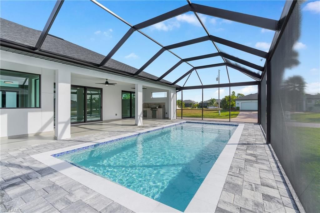 Image 39 of property listing at 2100 SW 26th ST, Cape Coral, FL 33914