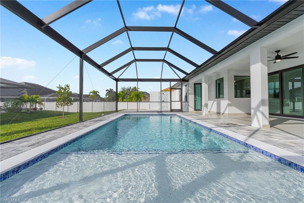 Image 41 of property listing at 2100 SW 26th ST, Cape Coral, FL 33914