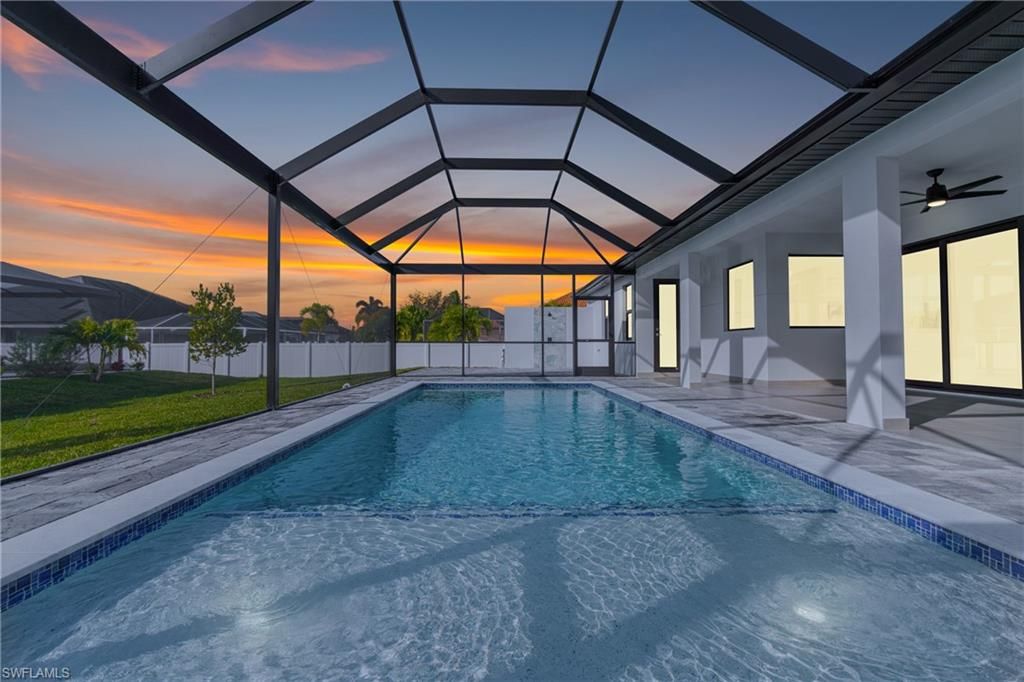 Image 43 of property listing at 2100 SW 26th ST, Cape Coral, FL 33914