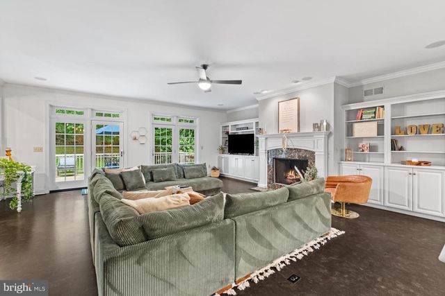 412 TIMBER BRIDGE LN, Mount Gretna, PA 17064