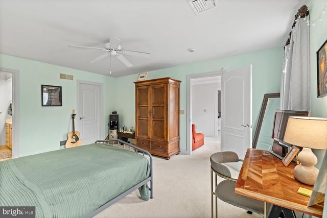 412 TIMBER BRIDGE LN, Mount Gretna, PA 17064