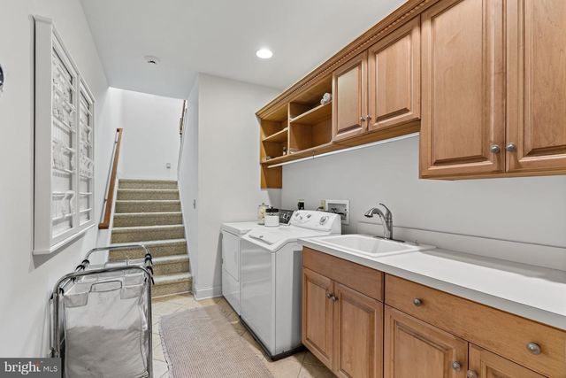 412 TIMBER BRIDGE LN, Mount Gretna, PA 17064