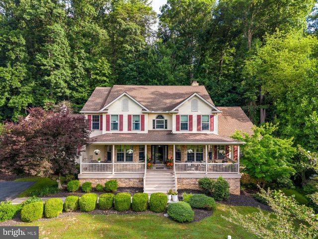 412 TIMBER BRIDGE LN, Mount Gretna, PA 17064