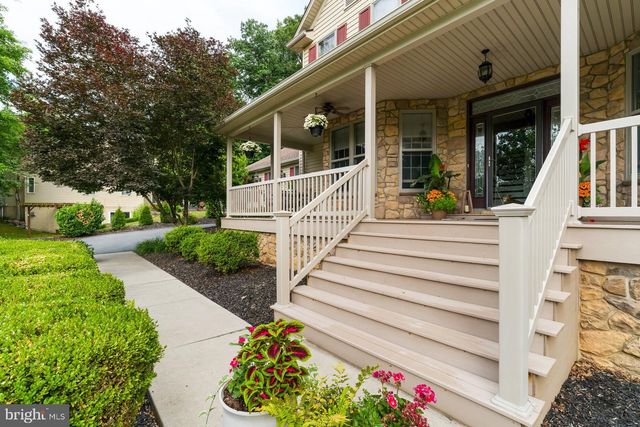 412 TIMBER BRIDGE LN, Mount Gretna, PA 17064