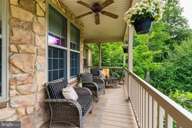 412 TIMBER BRIDGE LN, Mount Gretna, PA 17064