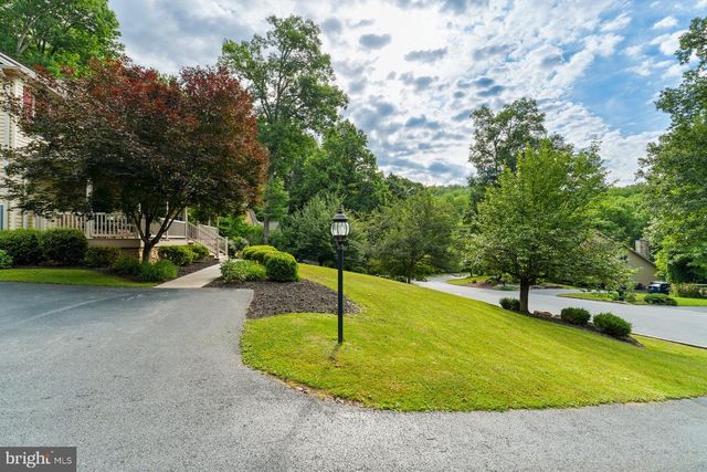 412 TIMBER BRIDGE LN, Mount Gretna, PA 17064