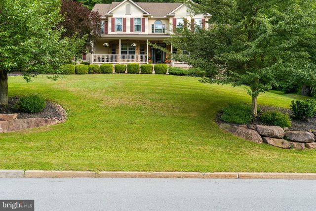 412 TIMBER BRIDGE LN, Mount Gretna, PA 17064