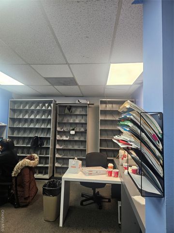 66-68 S central Avenue, Valley Stream, NY 11580