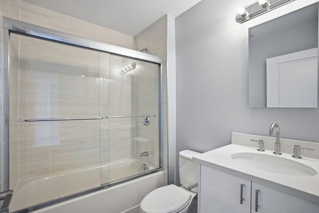 632 Centre St 203, Boston, MA 02139