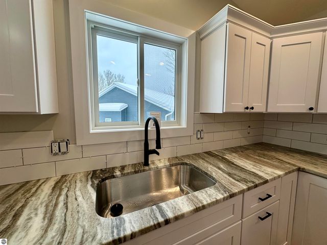 1028 Birmley Estates Drive, Traverse City, MI 49696