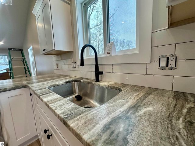 1028 Birmley Estates Drive, Traverse City, MI 49696