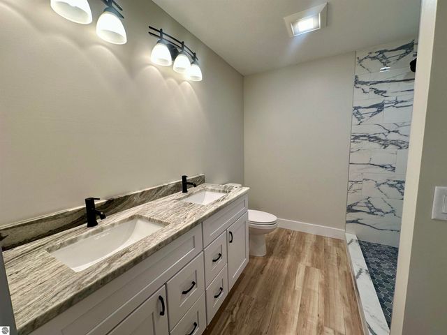 1028 Birmley Estates Drive, Traverse City, MI 49696