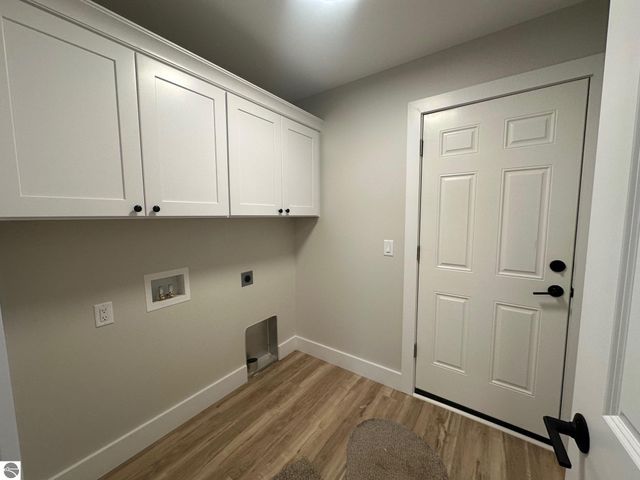 1028 Birmley Estates Drive, Traverse City, MI 49696