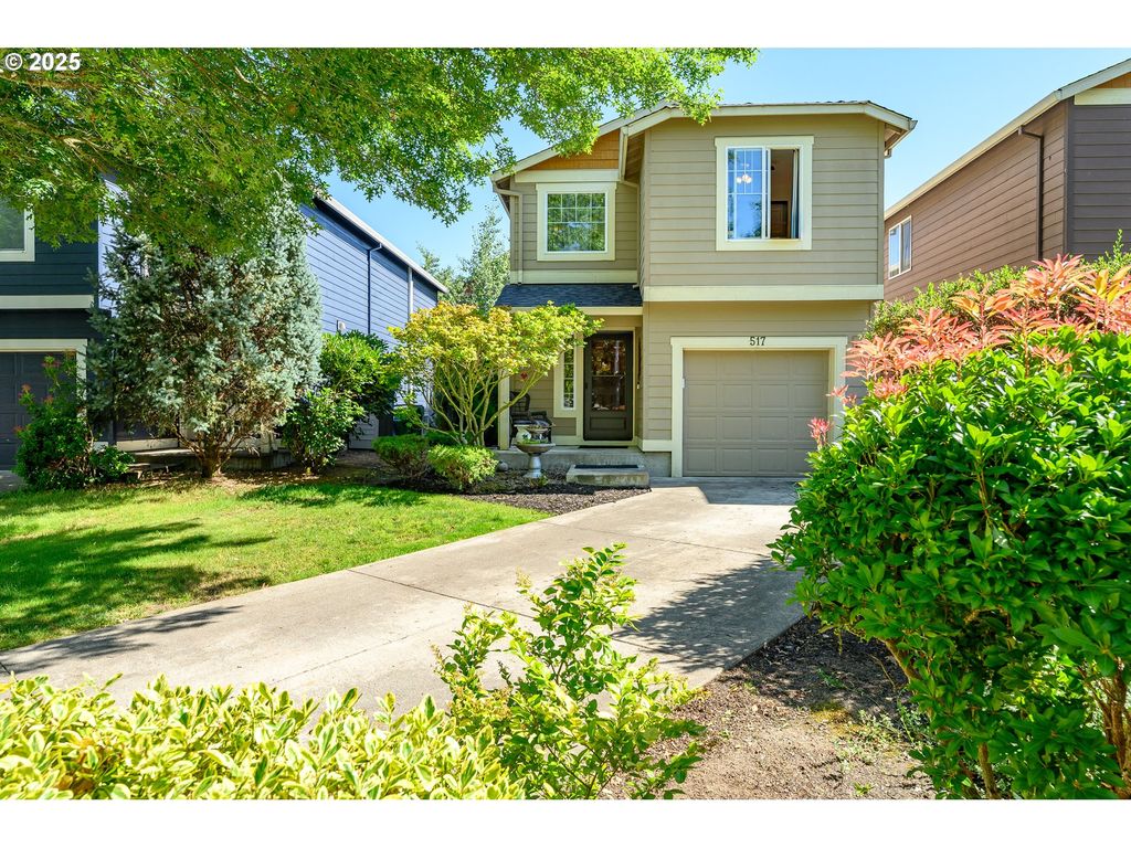 517 S WHITNEY Dr, Newberg, OR 97132