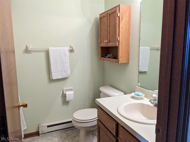 810 Amherst Lane 810, Brunswick, OH 44212