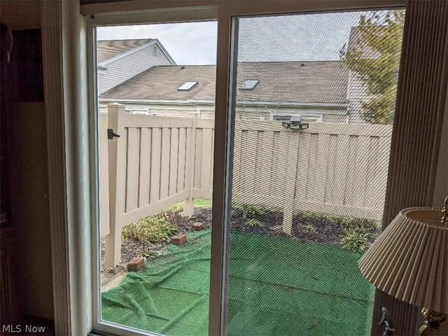 810 Amherst Lane 810, Brunswick, OH 44212