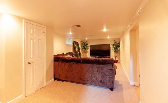 2503 N Hainsworth Avenue, North Riverside, IL 60546