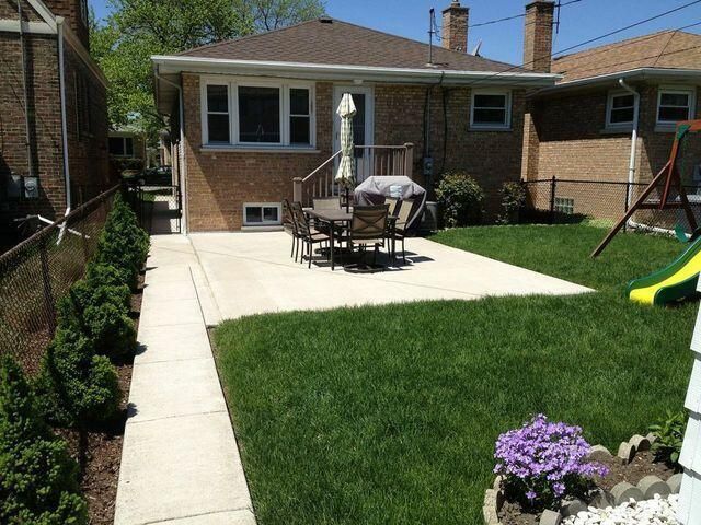 2503 N Hainsworth Avenue, North Riverside, IL 60546