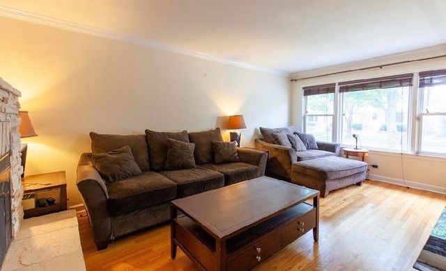 2503 N Hainsworth Avenue, North Riverside, IL 60546