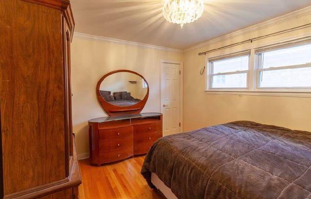 2503 N Hainsworth Avenue, North Riverside, IL 60546