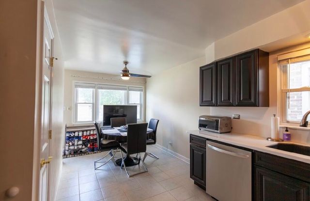 2503 N Hainsworth Avenue, North Riverside, IL 60546
