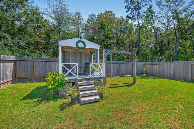 14381 High Hill Drive, Conroe, TX 77303