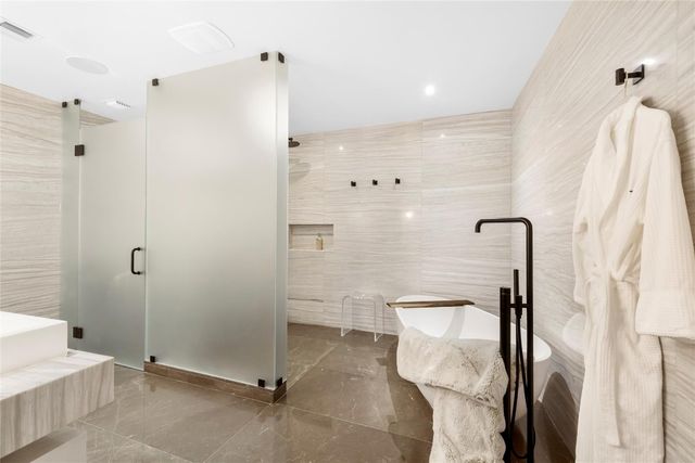 2200 N Ocean Boulevard S903, Fort Lauderdale, FL 33305