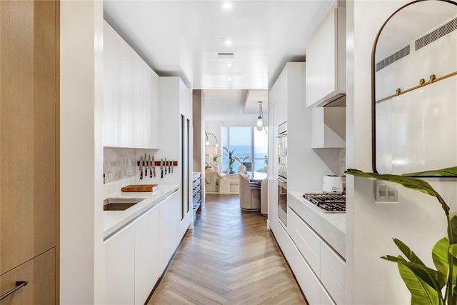 2200 N Ocean Boulevard S903, Fort Lauderdale, FL 33305