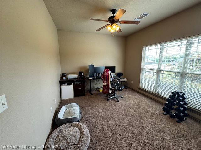 628 W Newberry Road, Alma, AR 72921