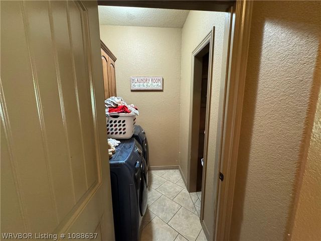 628 W Newberry Road, Alma, AR 72921