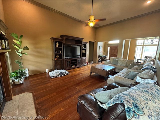 628 W Newberry Road, Alma, AR 72921