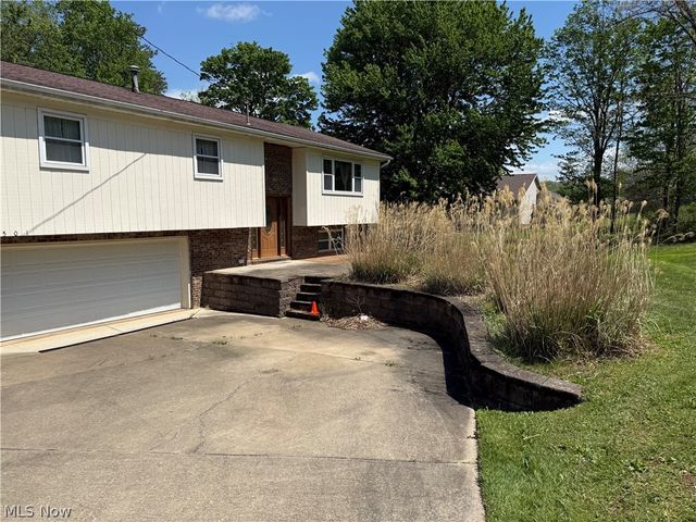 2501 26th Place, Parkersburg, WV 26101