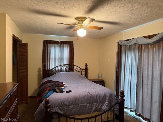 2501 26th Place, Parkersburg, WV 26101