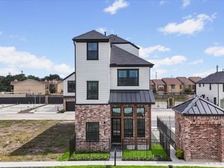 9206 Washington Heights Street, Houston, TX 77063