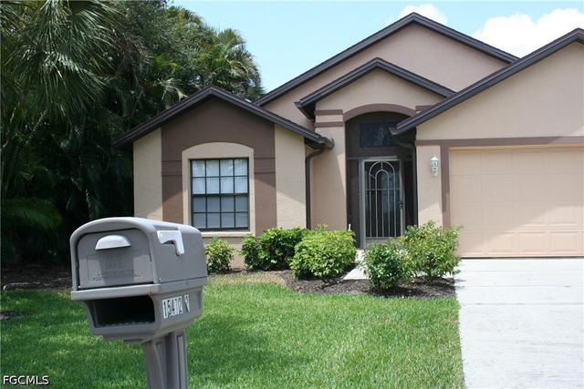 15472 admiralty CIR 2, North Fort Myers, FL 33917