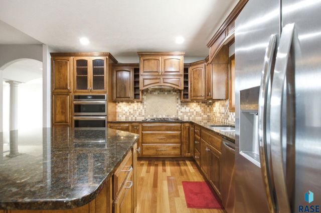 2612 S Camden Ave Avenue, Sioux Falls, SD 57106