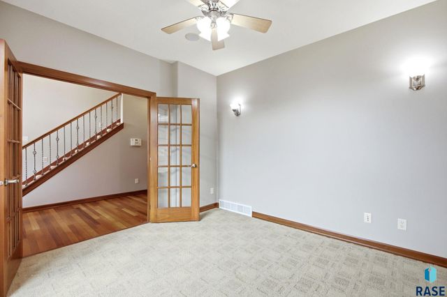 2612 S Camden Ave Avenue, Sioux Falls, SD 57106