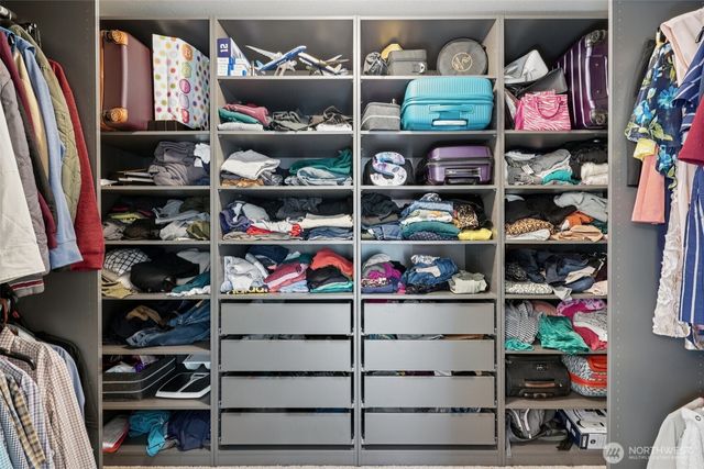 8808 56th Place NE, Marysville, WA 98270