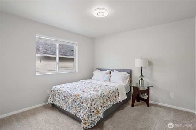 8808 56th Place NE, Marysville, WA 98270