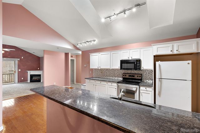 45765 Cagney Drive, Macomb Township, MI 48044