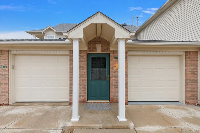 45765 Cagney Drive, Macomb Township, MI 48044