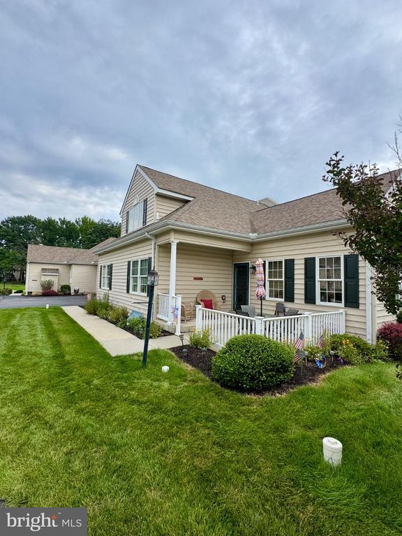 2102 HALF MILE POST N, GARNET VALLEY, PA 19060 — exterior