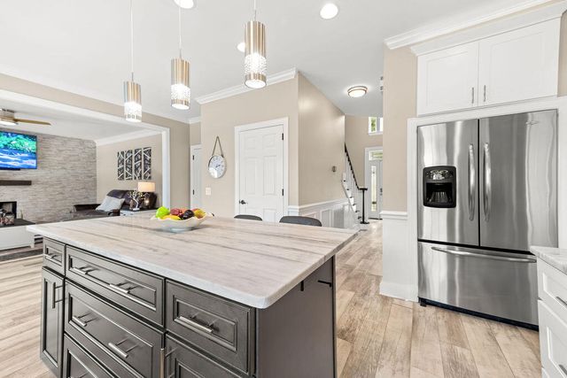 2406 Laurelton Creek Lane, Chattanooga, TN 37421