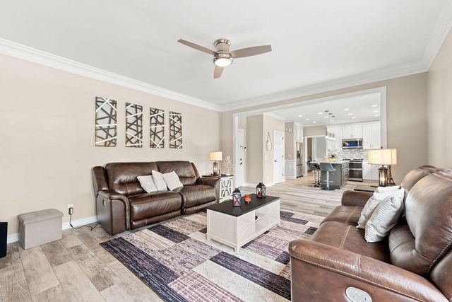 2406 Laurelton Creek Lane, Chattanooga, TN 37421