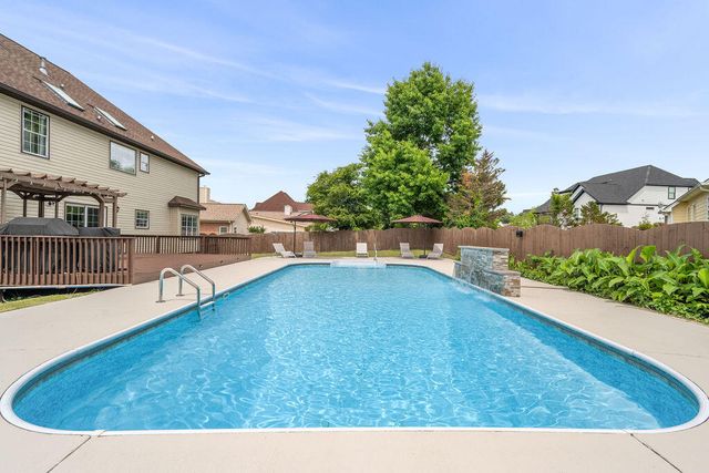 2406 Laurelton Creek Lane, Chattanooga, TN 37421