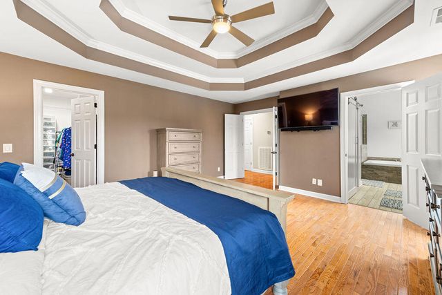 2406 Laurelton Creek Lane, Chattanooga, TN 37421